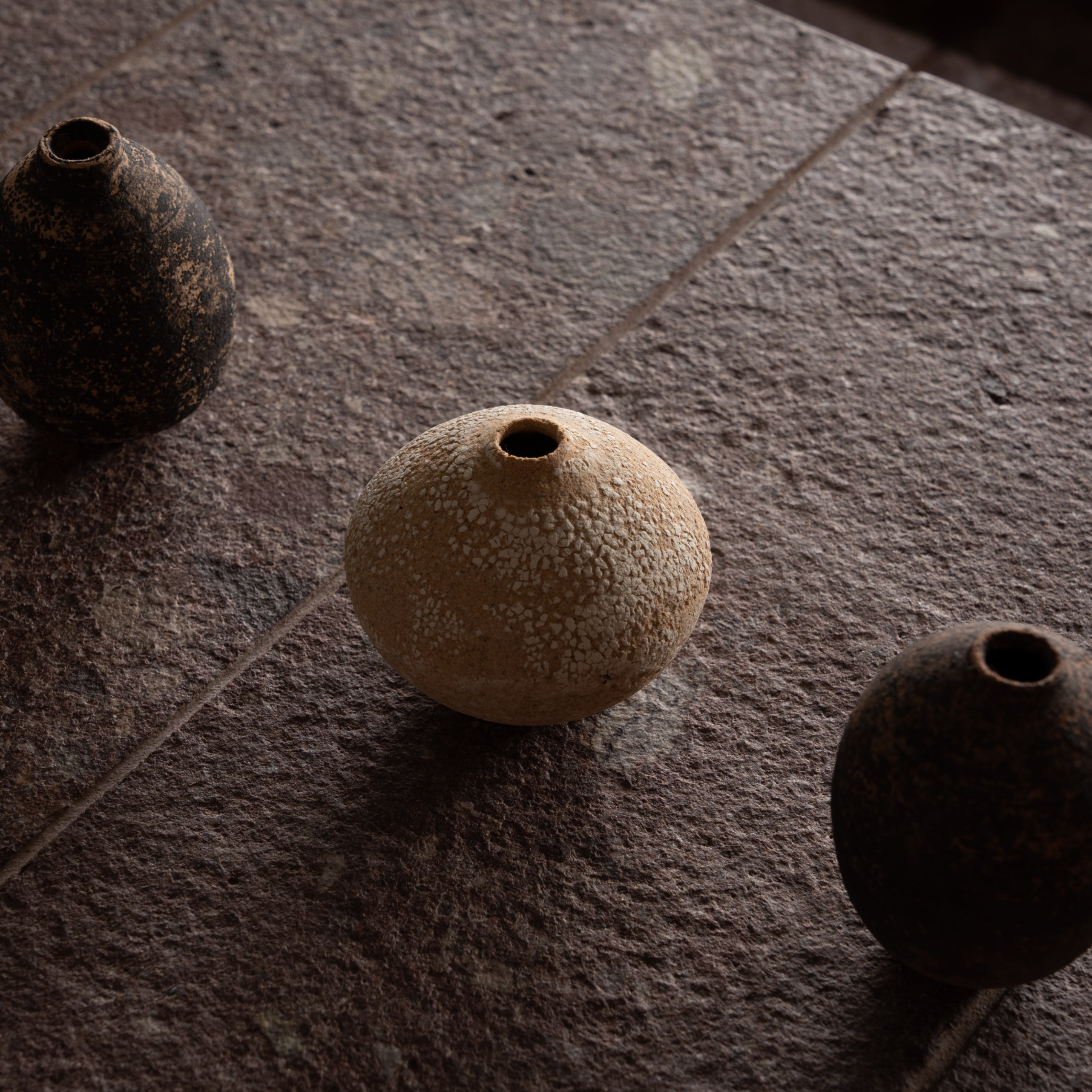Round vase